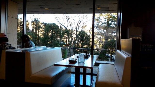 MOA美術館のレストラン「桃山」の店内と景色