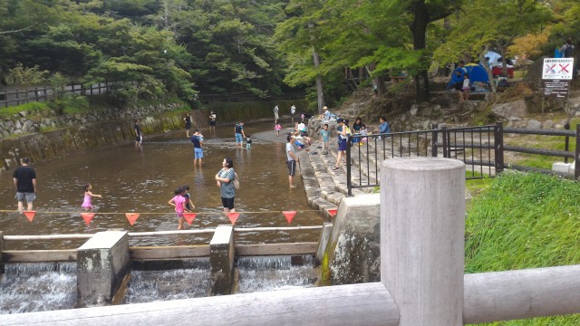 岩屋堂公園（愛知瀬戸市）水（川）遊び天然プール