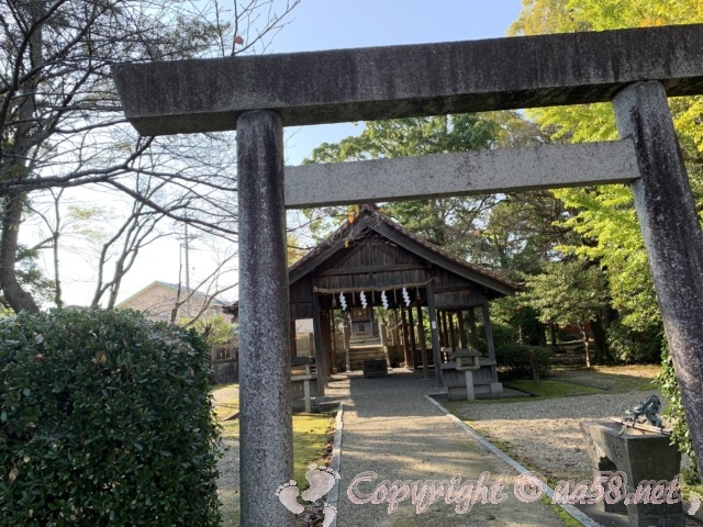 津島神社（愛知県津島市）の境内にある照魂社