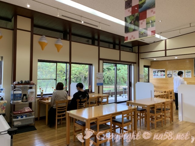 「道の駅　一乗谷あさくら水の駅」（福井県福井市）食事処レストランの様子