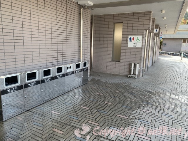 道の駅河野（福井県南越前町）屋外のトイレ