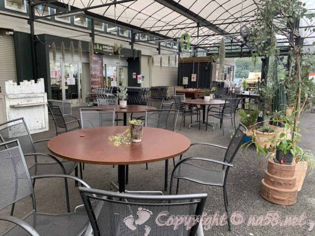 伊木山ガーデン（岐阜県各務原市）ガーデンカフェ　オープンカフェ